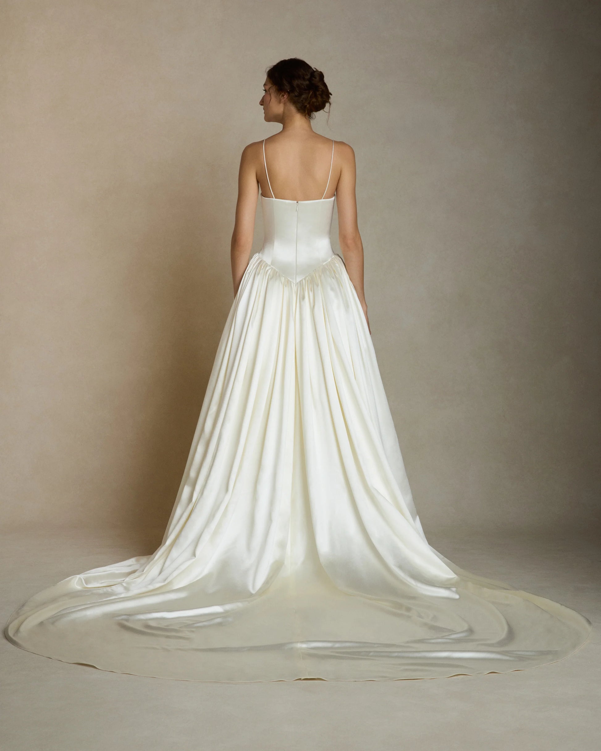Danielle Frankel Ada Wedding Gown – Belle Bridal Atelier Chicago – Belle Atelier Danielle Frankel Ada Wedding Gown – Belle Bridal Atelier Chicago – Belle Atelier